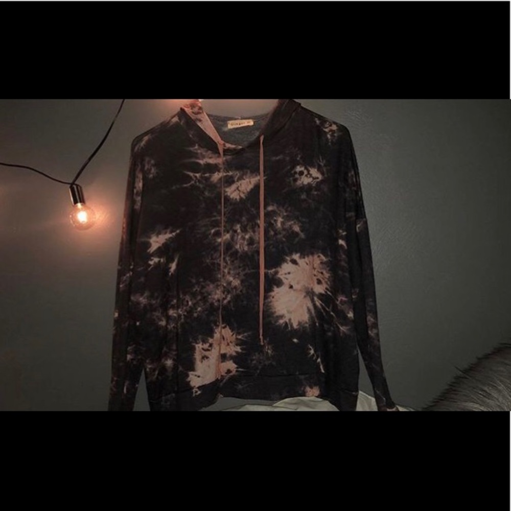 Ty dye long sleeve/sweatshirt